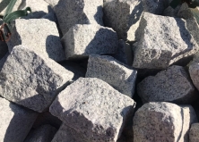Поступление Мансуровской колотой брусчатки 
